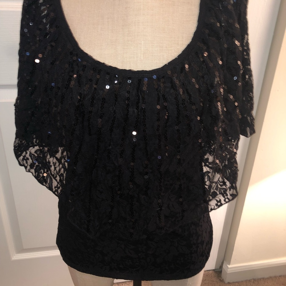 NWOT HeartSoul Sequin & Lace Blouse🖤